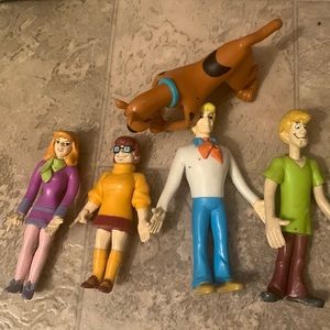 Scooby Doo and the gang